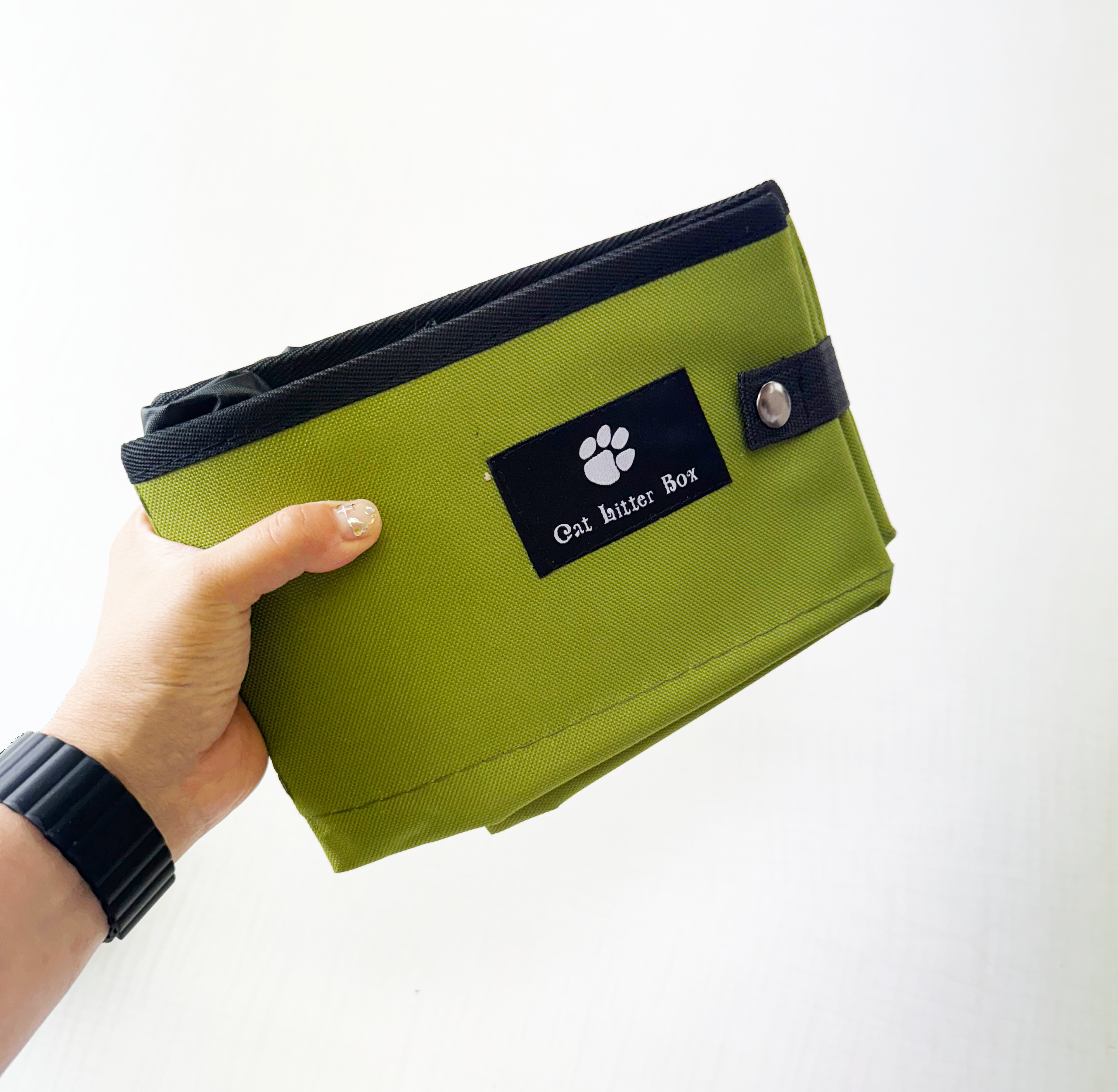 折りたたみベッド (携帯猫トイレ)